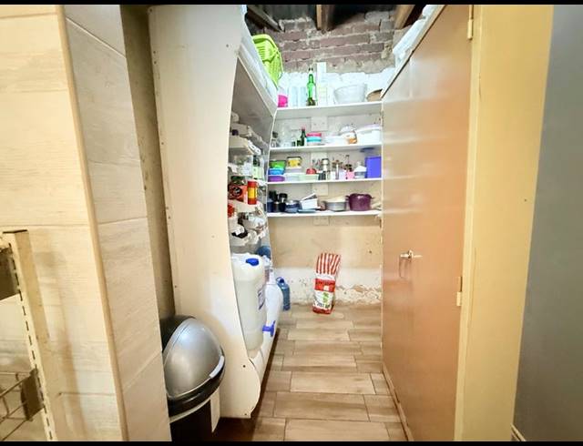 4 BEDROOM HOUSE FOR SALE IN VANDERBIJLPARK CW 4